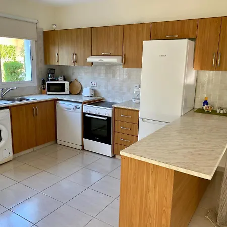 Cheerful 3 Bdr Near The Beach *